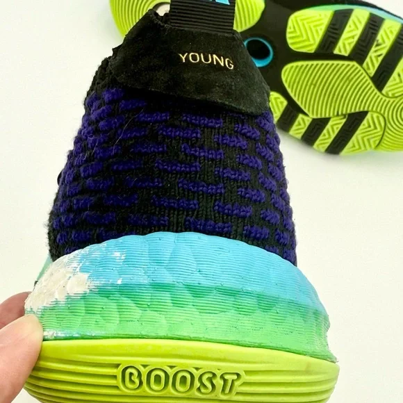 Adidas Trae Young 2 Trae-Tlien‎ Boys Size 6 Core Black H06473 Team Solar Green - Picture 8 of 15